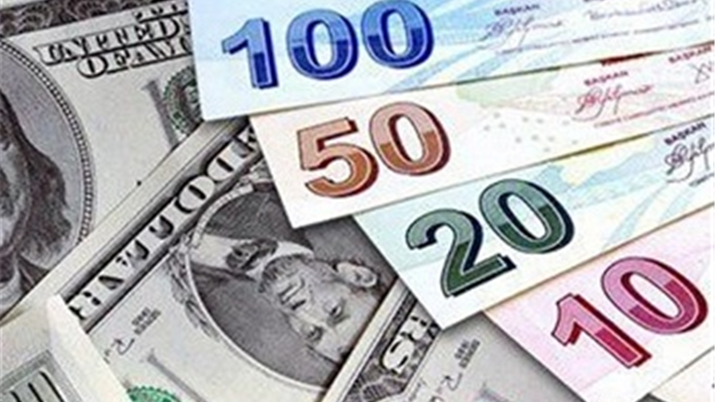 نمادهای دلار و یورو صادراتی به بازار متشکل آمد